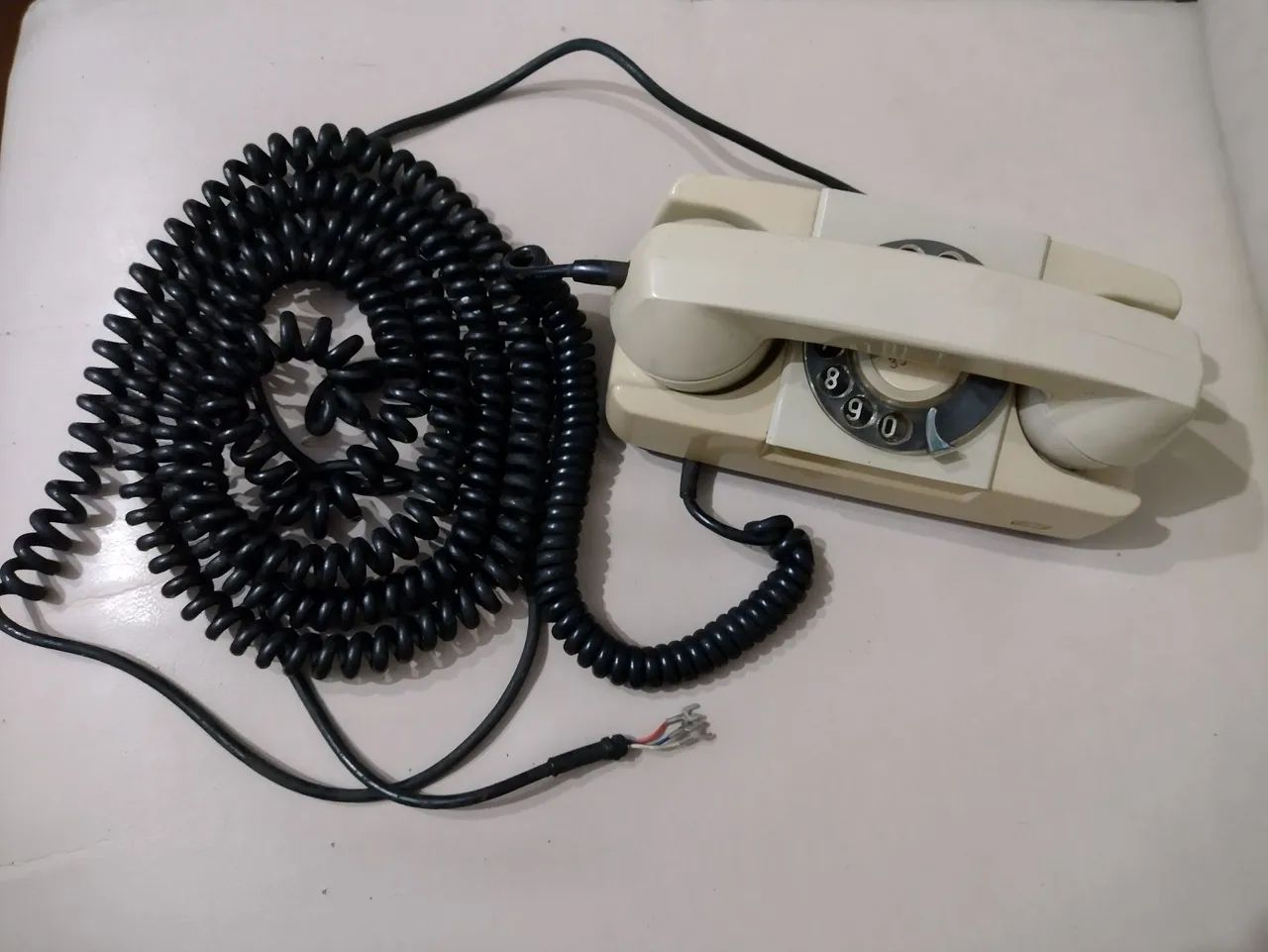 Telefone de disco antigo - Foto 5