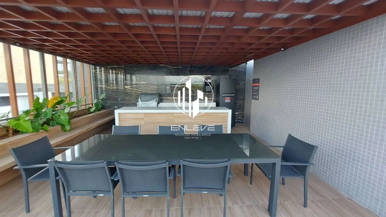 Apartamento Beira-Mar com 2 Quartos, Todo Mobiliado e Vista Mar - Foto 4