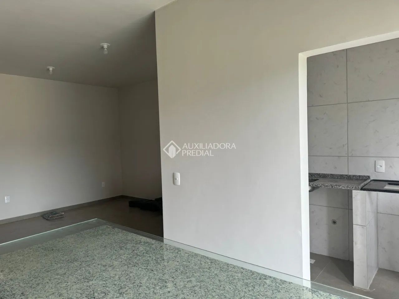 Apartamento com 3 Dormitórios e Vista para o Mar em Pântano do Sul - Florianópolis - Foto 3