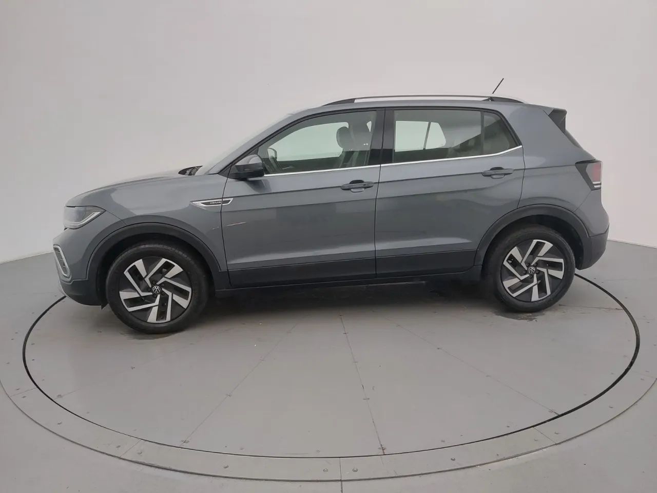 Volkswagen T-Cross Highline 1.4 TSI Flex 16V 5P AUT, foto 2 de 18
