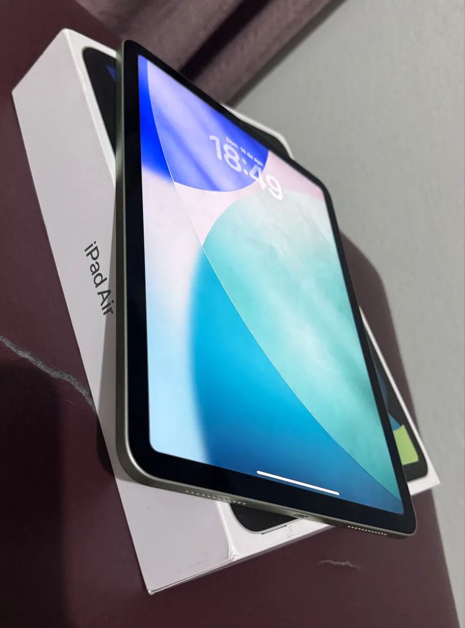 Vende-se IPad Air 4 geração 64gb e Apple Pencil 2 geração
