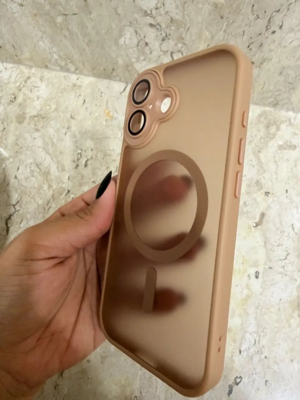 Capinha IPhone 17 transparente cor terra - Foto 4