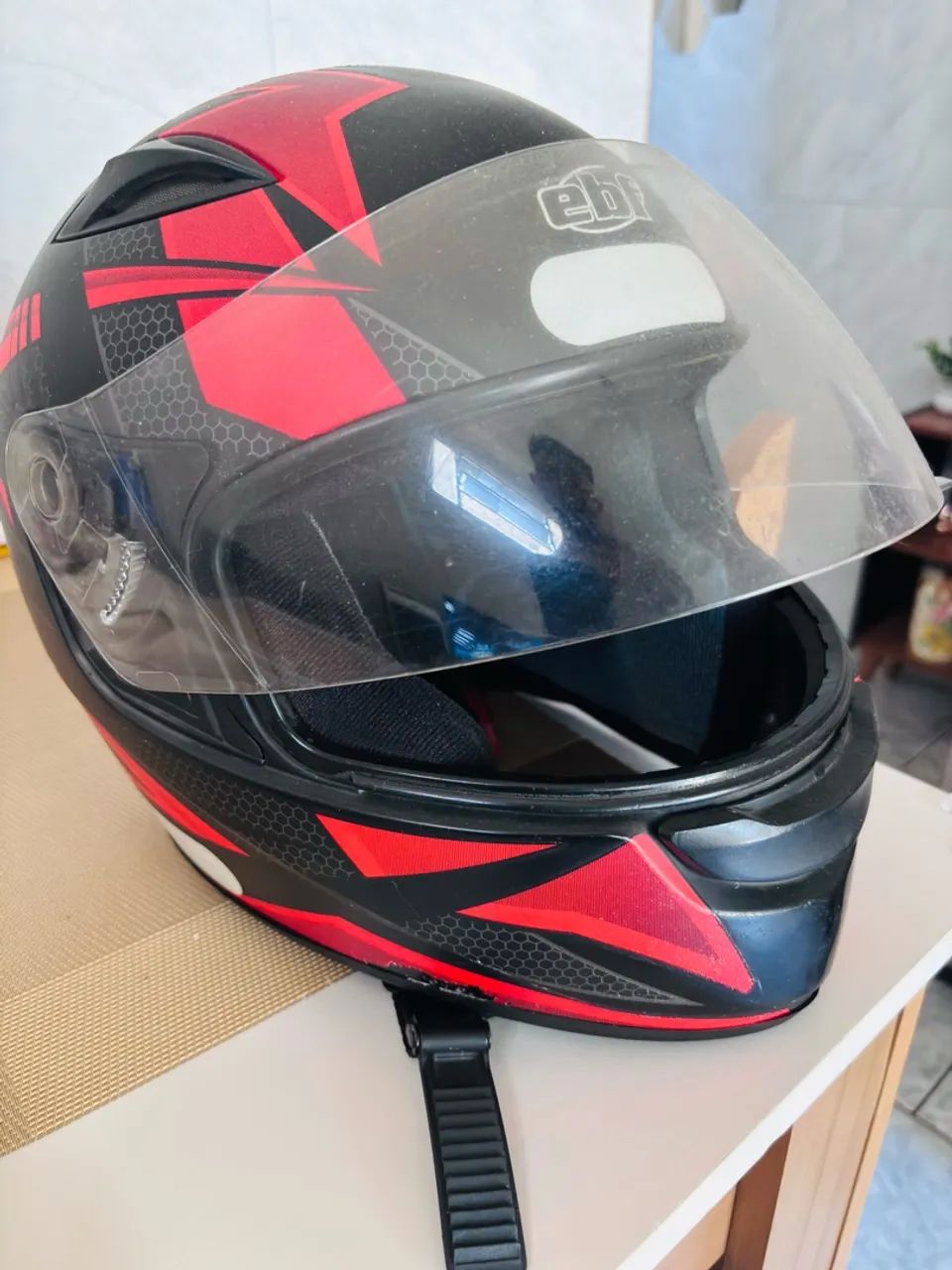 Capacete numeração 60