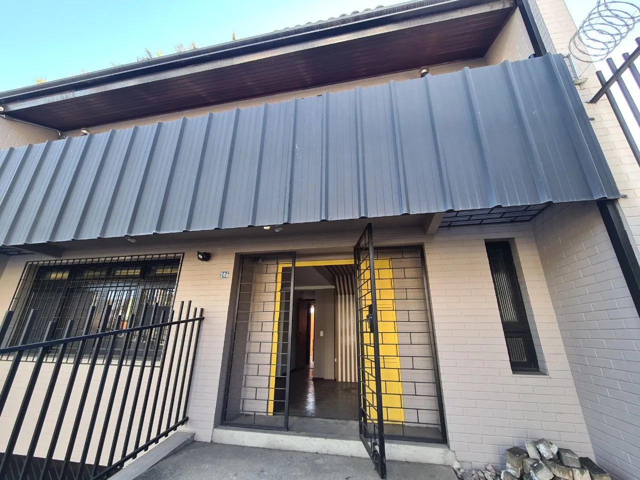 Casa comercial triplex à venda no Ecoville. - Foto 2