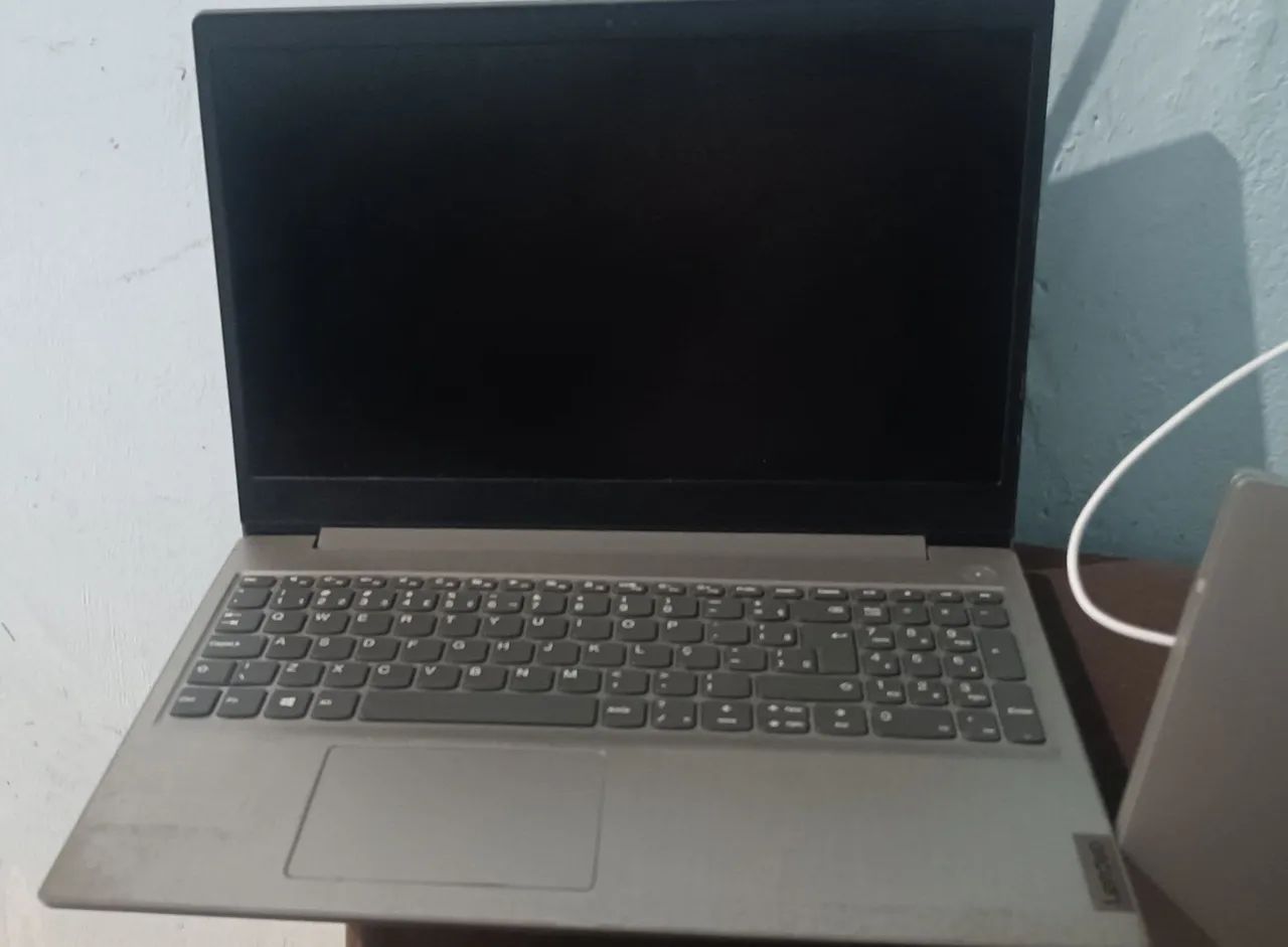 Vendo Notebook Lenovo - Foto 2