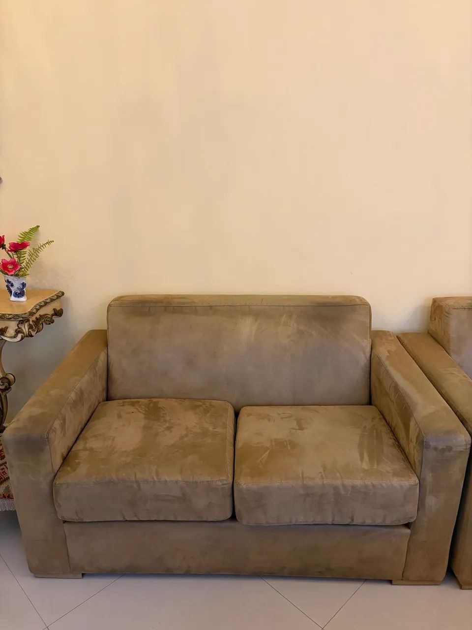 2 sofás lindos de 2 lugares! R$ 400 cada! - Foto 4