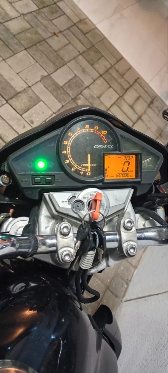 Cb 300 - Foto 3