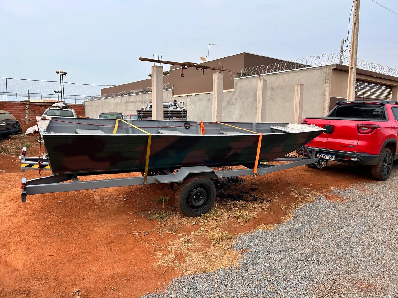 Barco 5mts c/ carretinha S/motor - Foto 2