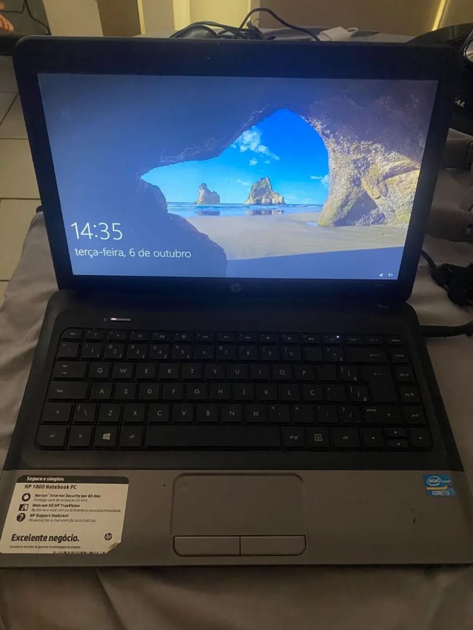 Notebook HP 1000 core i3