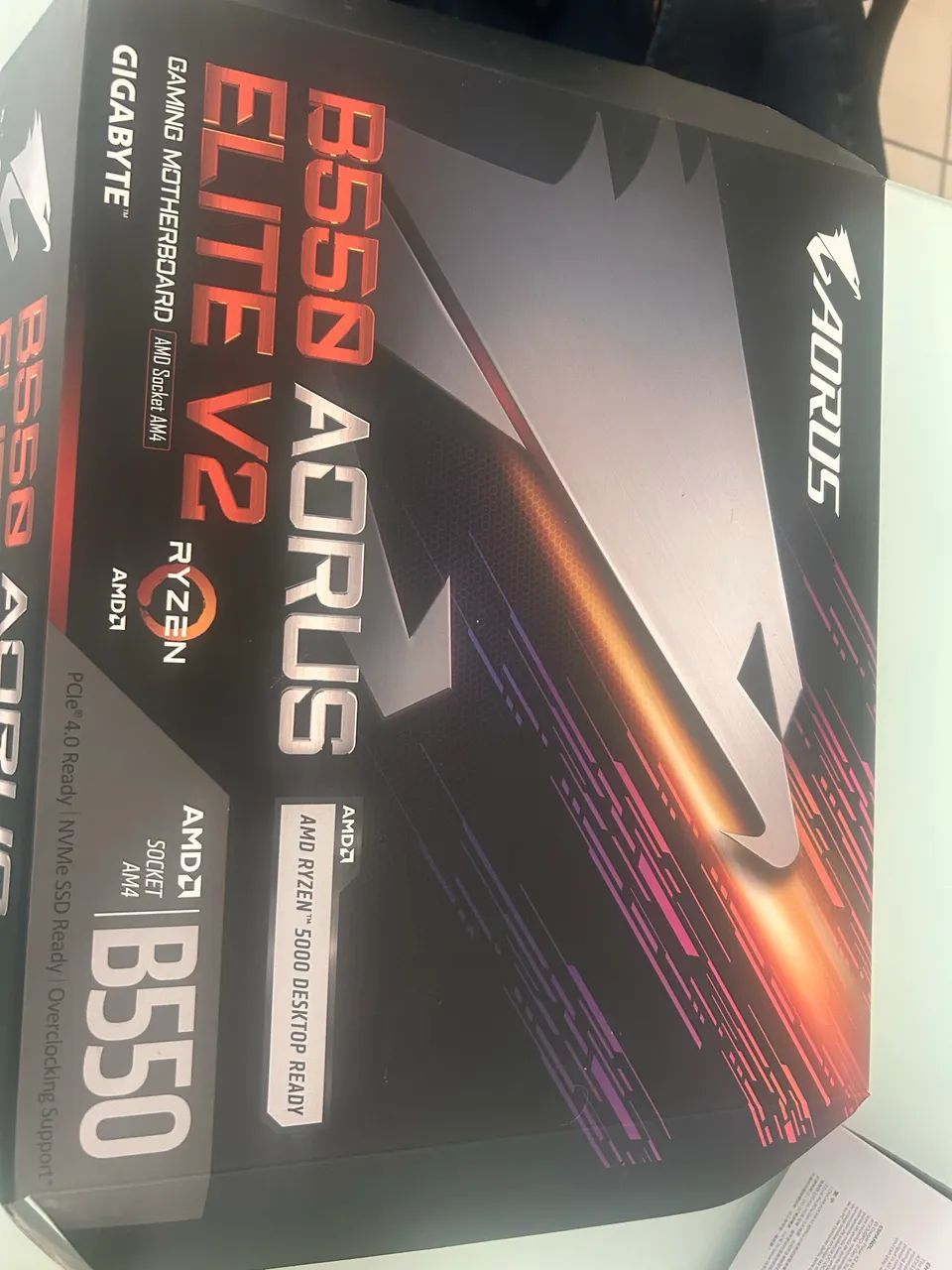 Placa Mãe - B550 Aorus Elite V2