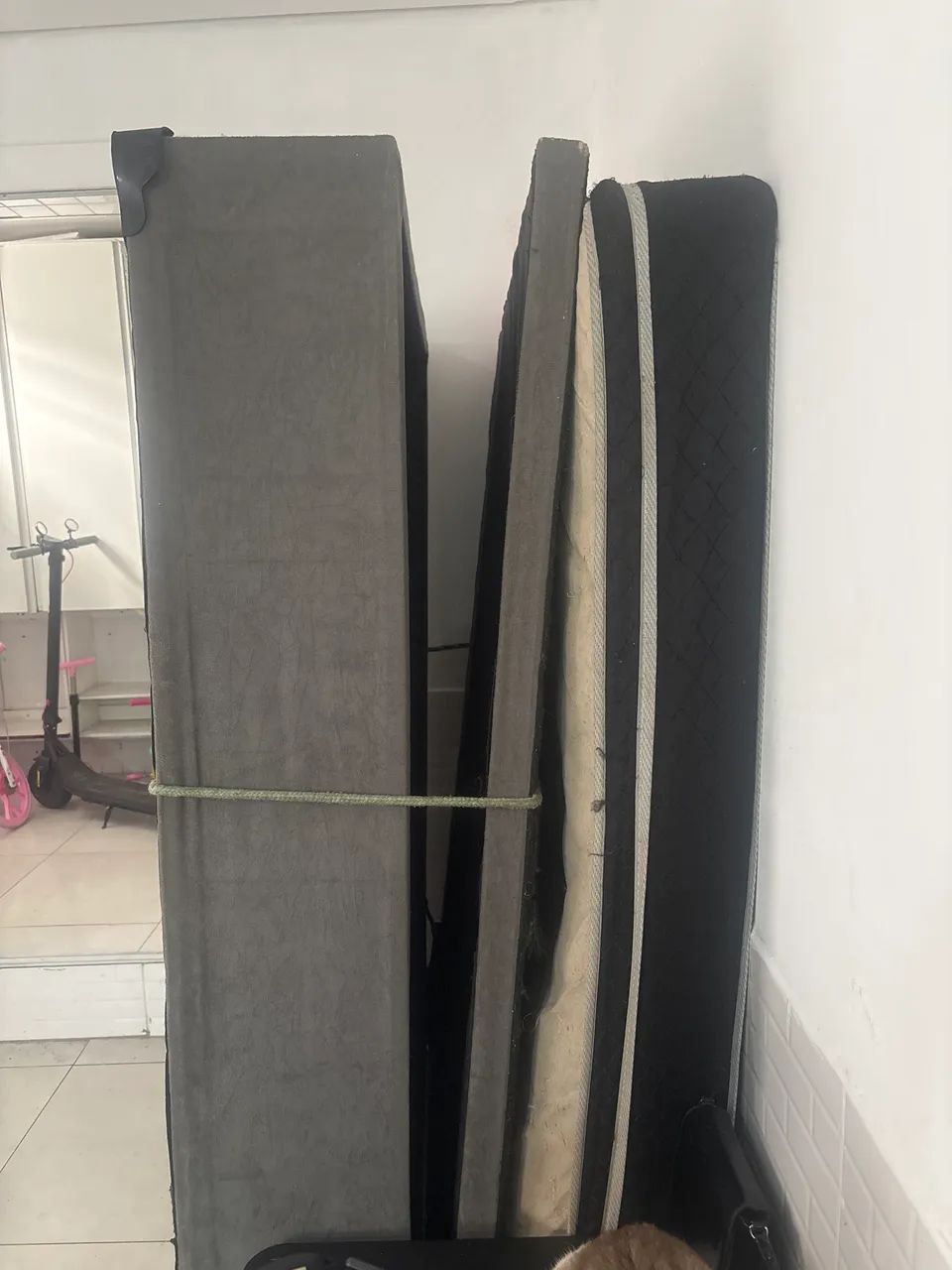 Colchão e cama baú