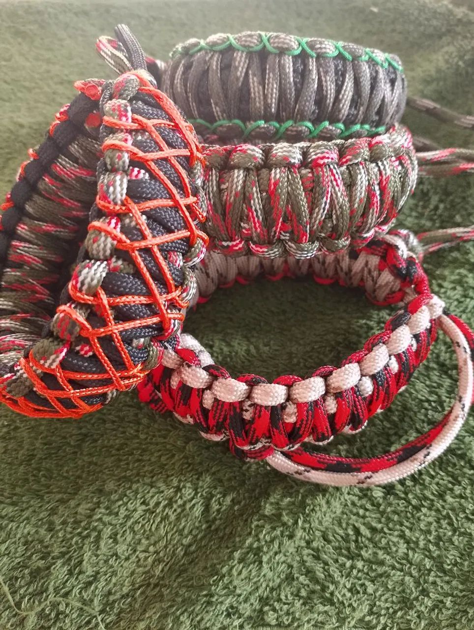 Pulseiras em Paracord  - Foto 4