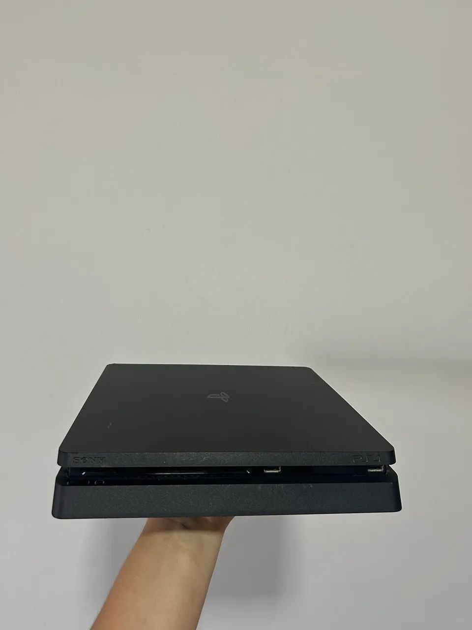 PS4 + 2 controles  - Foto 3