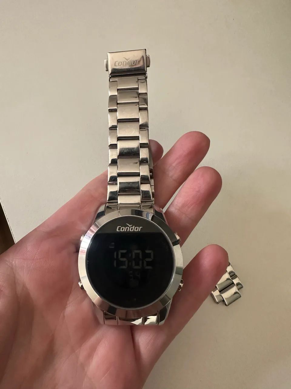Relógio Digital Condor - Estiloso, Praticamente Novo! - Foto 4