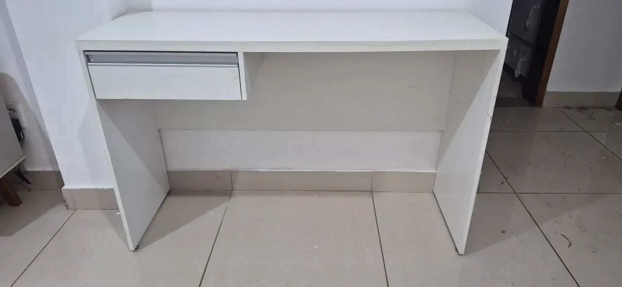 Mesa de estudo/computador/escritório 