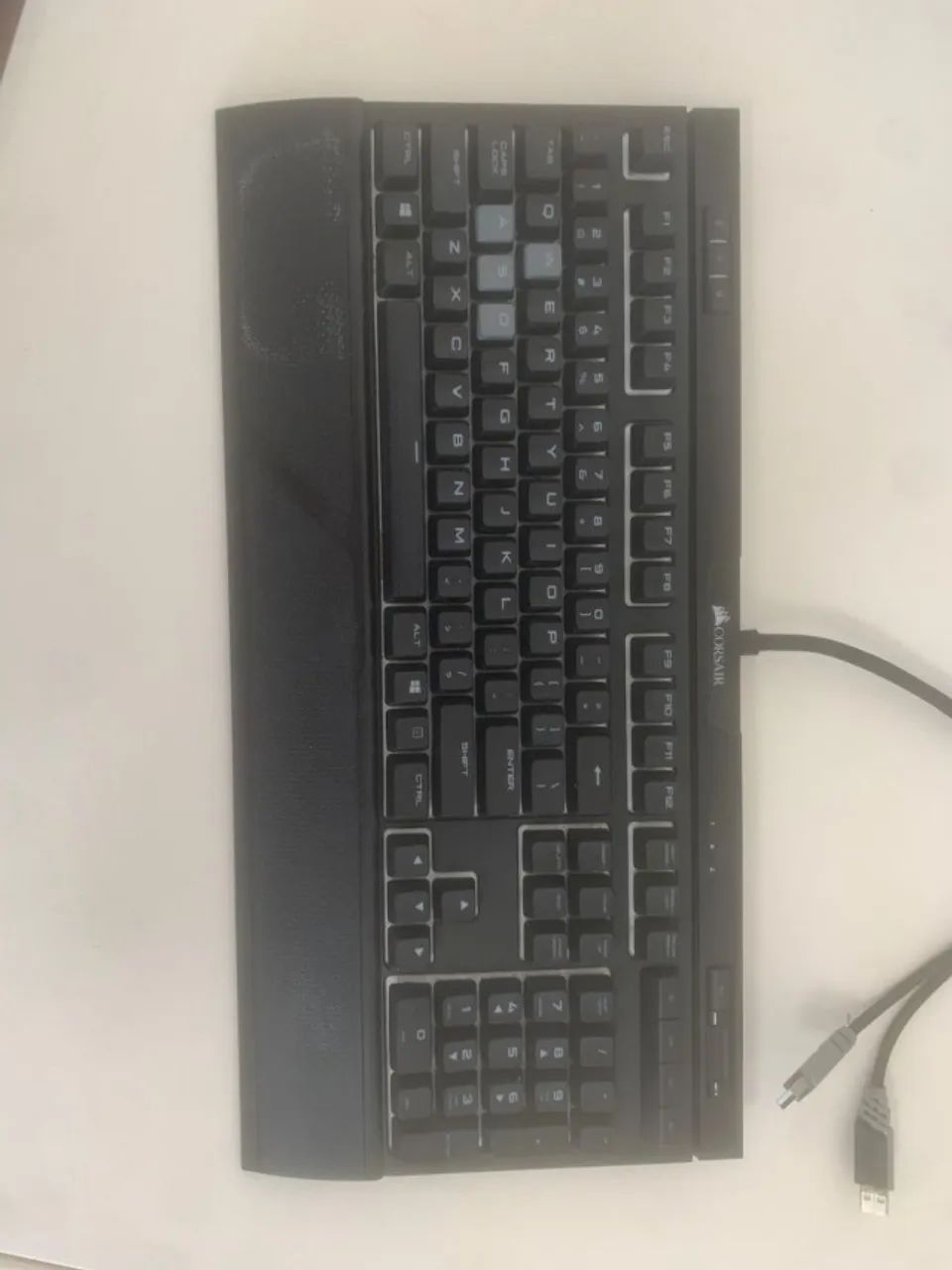Teclado Corsair Strafe RBG MK.2 CHERRY RED MX SILENT RGP0035