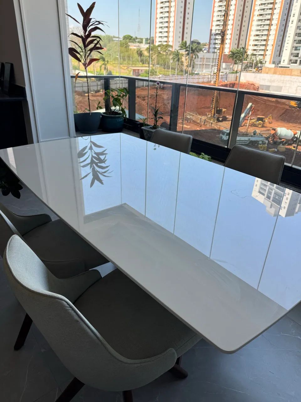 * Mesa de Jantar + 5 Cadeiras - Conjunto Completo - Foto 2