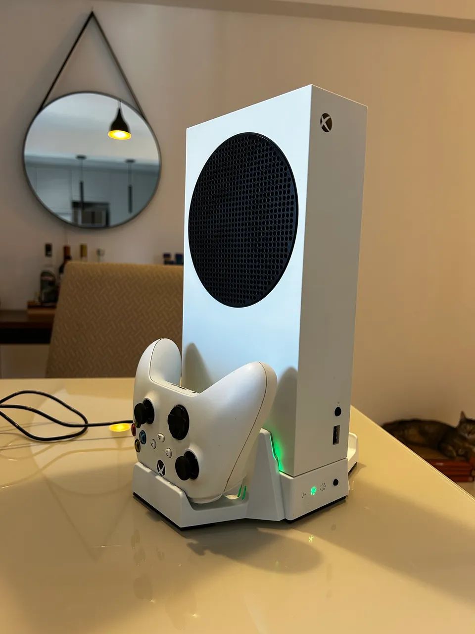 Xbox Series S com acessórios