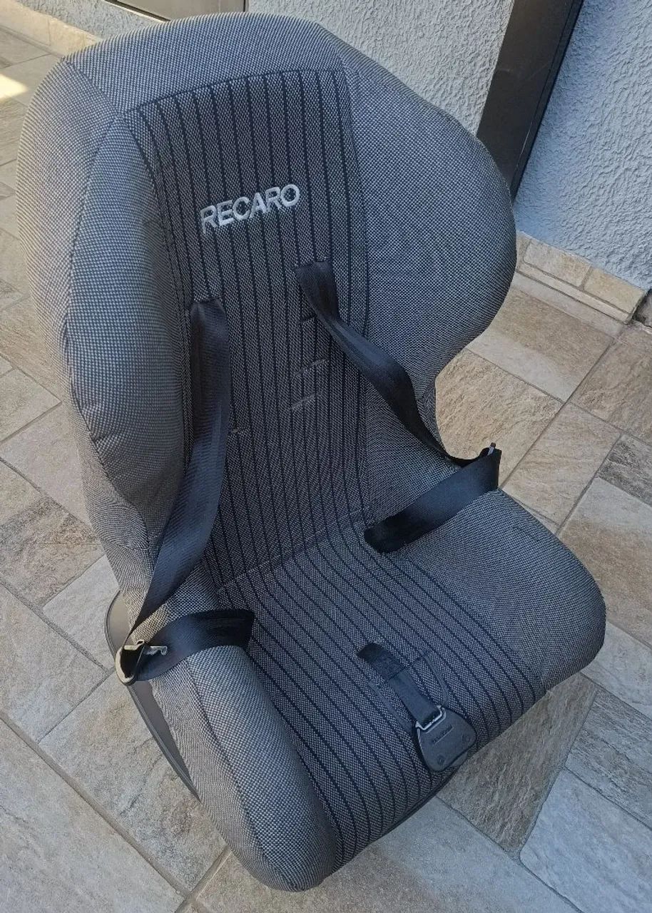Cadeirinha infantil Recaro