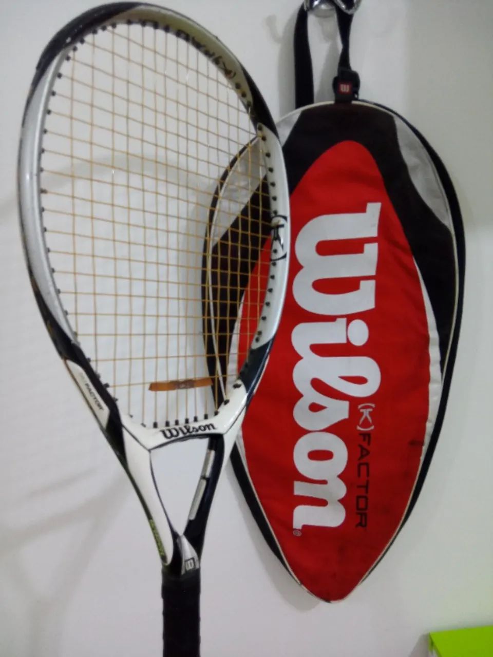 Raquete de tênis Wilson K Factor Black com bag original 