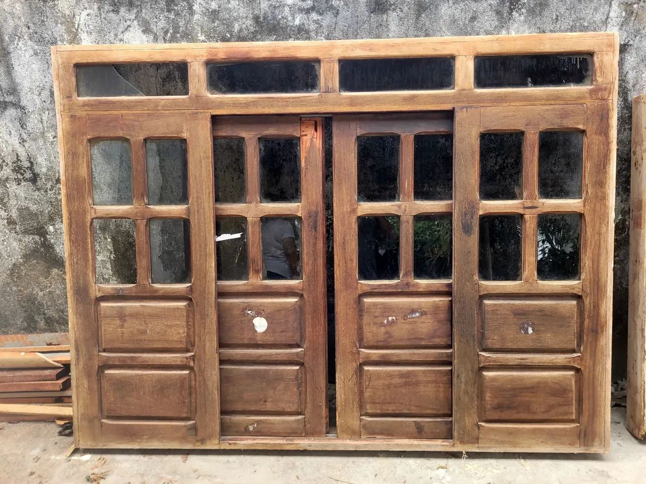 Vendo janelas em madeira de macacauba - Foto 3