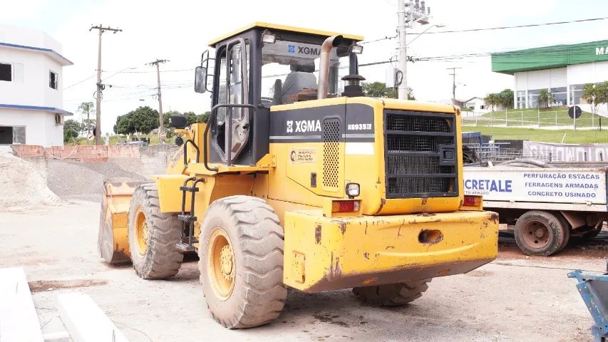 Pa Carregadeira 935III - 10 ton - Foto 4