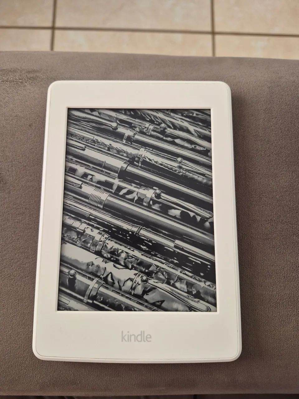 Kindle paperwhite branco 7a geração - Foto 4