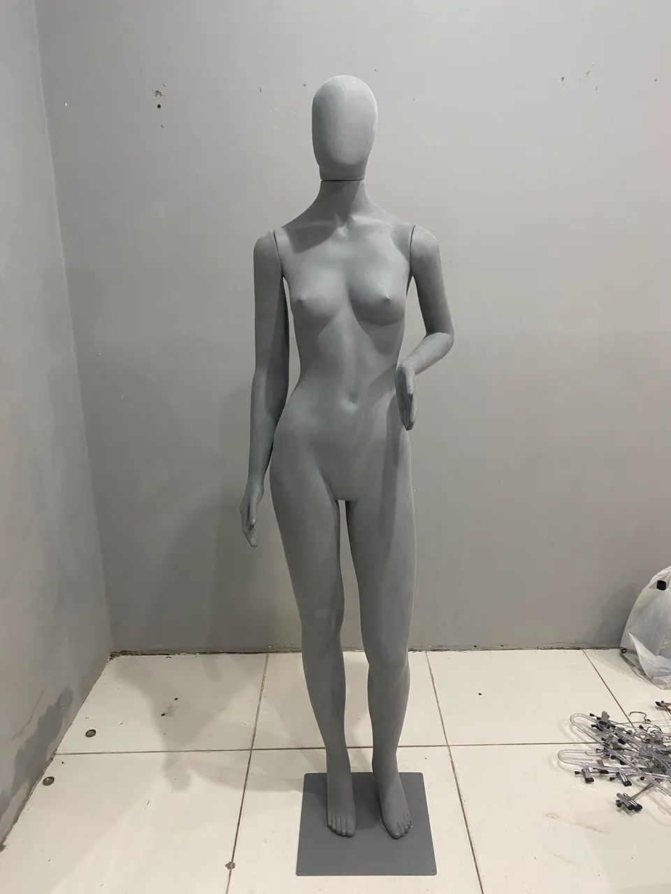 Manequim slim aveludado 