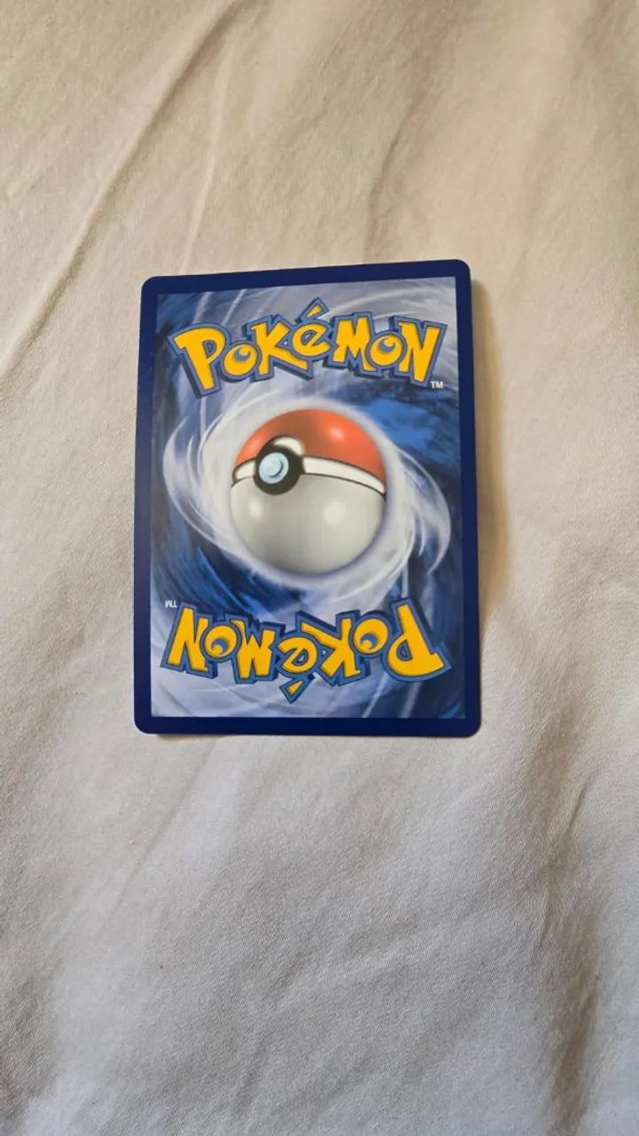 Vedo carta Pokémon pecharunt