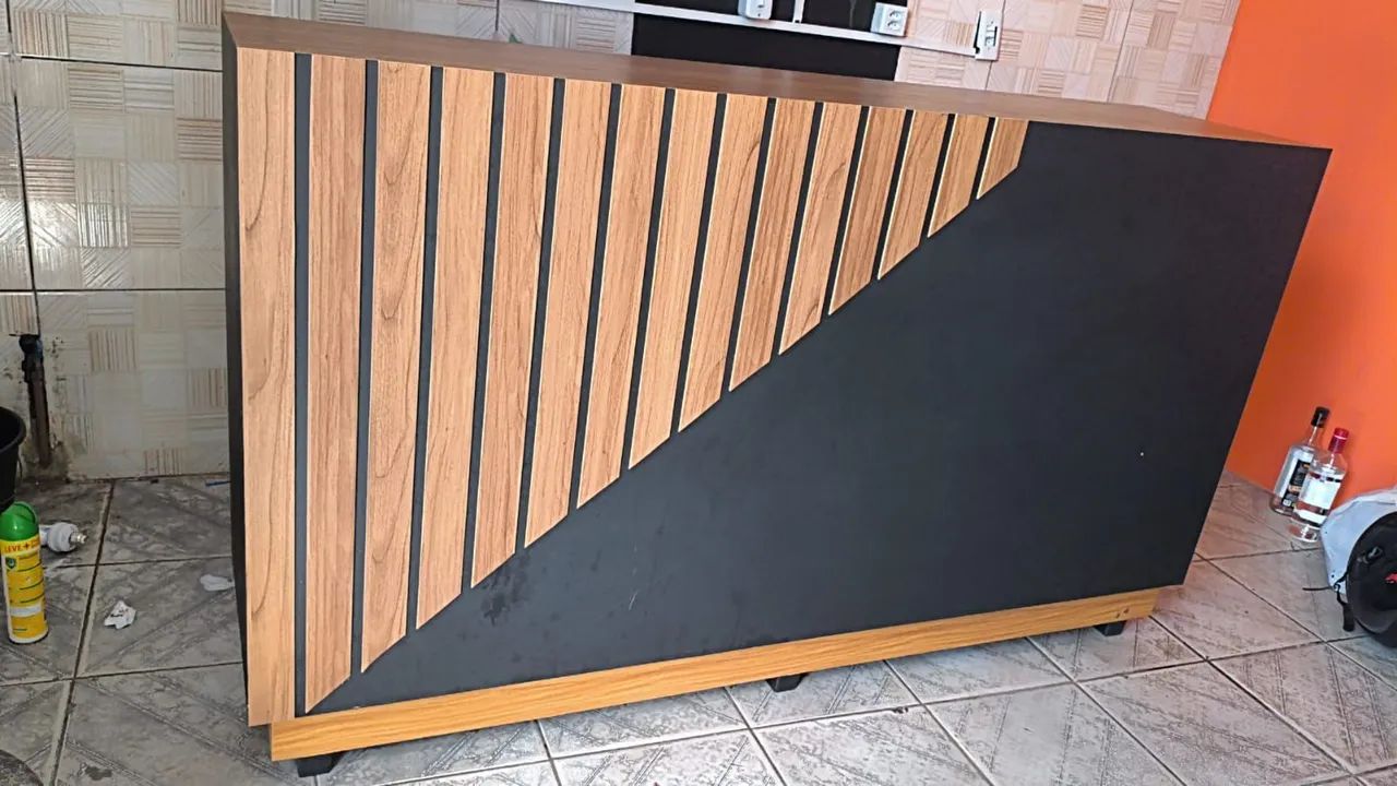 BALCÃO COM APENAS 2 MESES DE USO