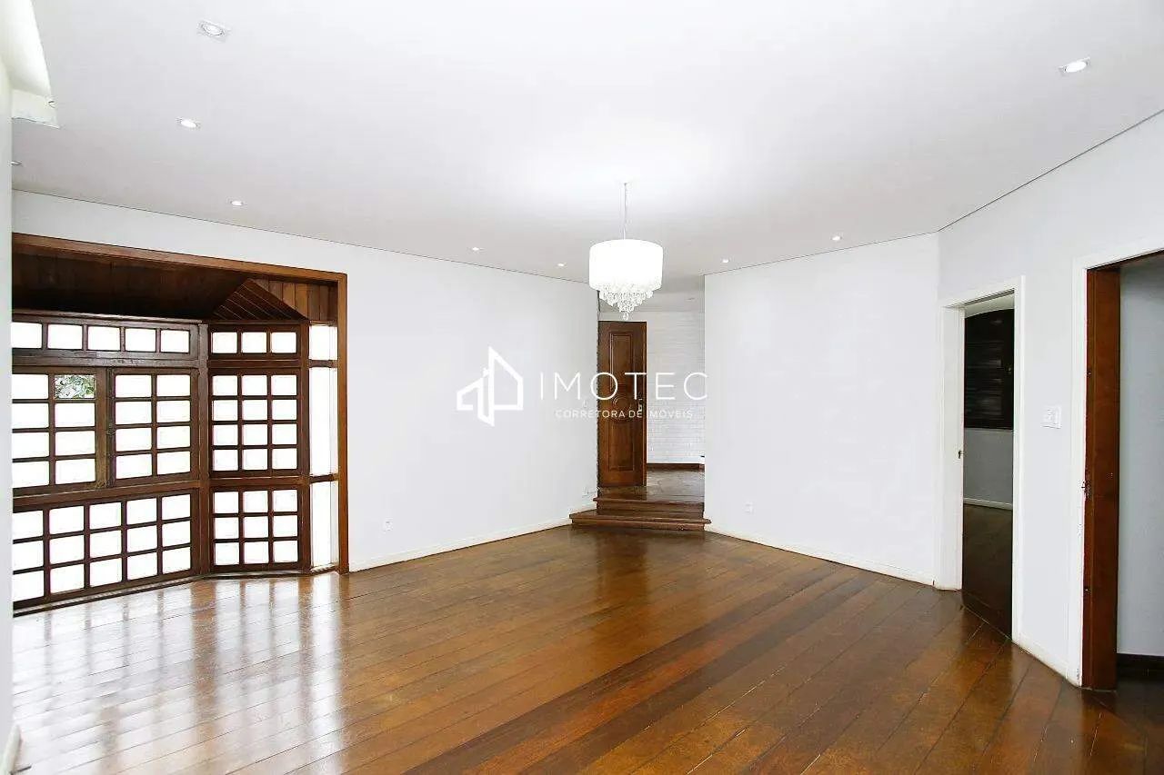 Casa à venda no Santa Lúcia, em Belo Horizonte, com 4 quartos e 5 vagas - Foto 2