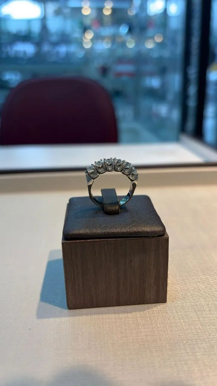 Meia aliança de brilhante - Foto 2