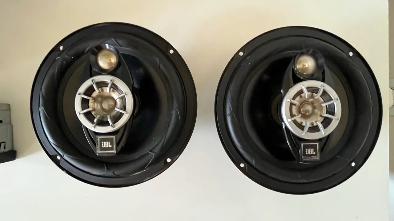 Par Alto Falante JBL Triaxial 6TR6A 6 Polegadas 60 WRMS