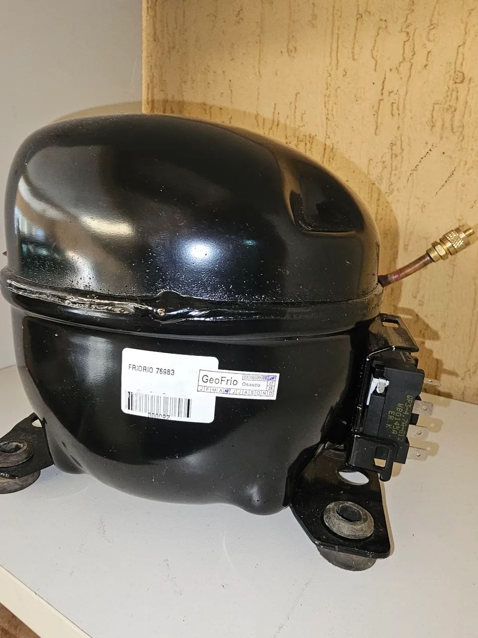 Compressor hermético Electrolux EL80H - Foto 4