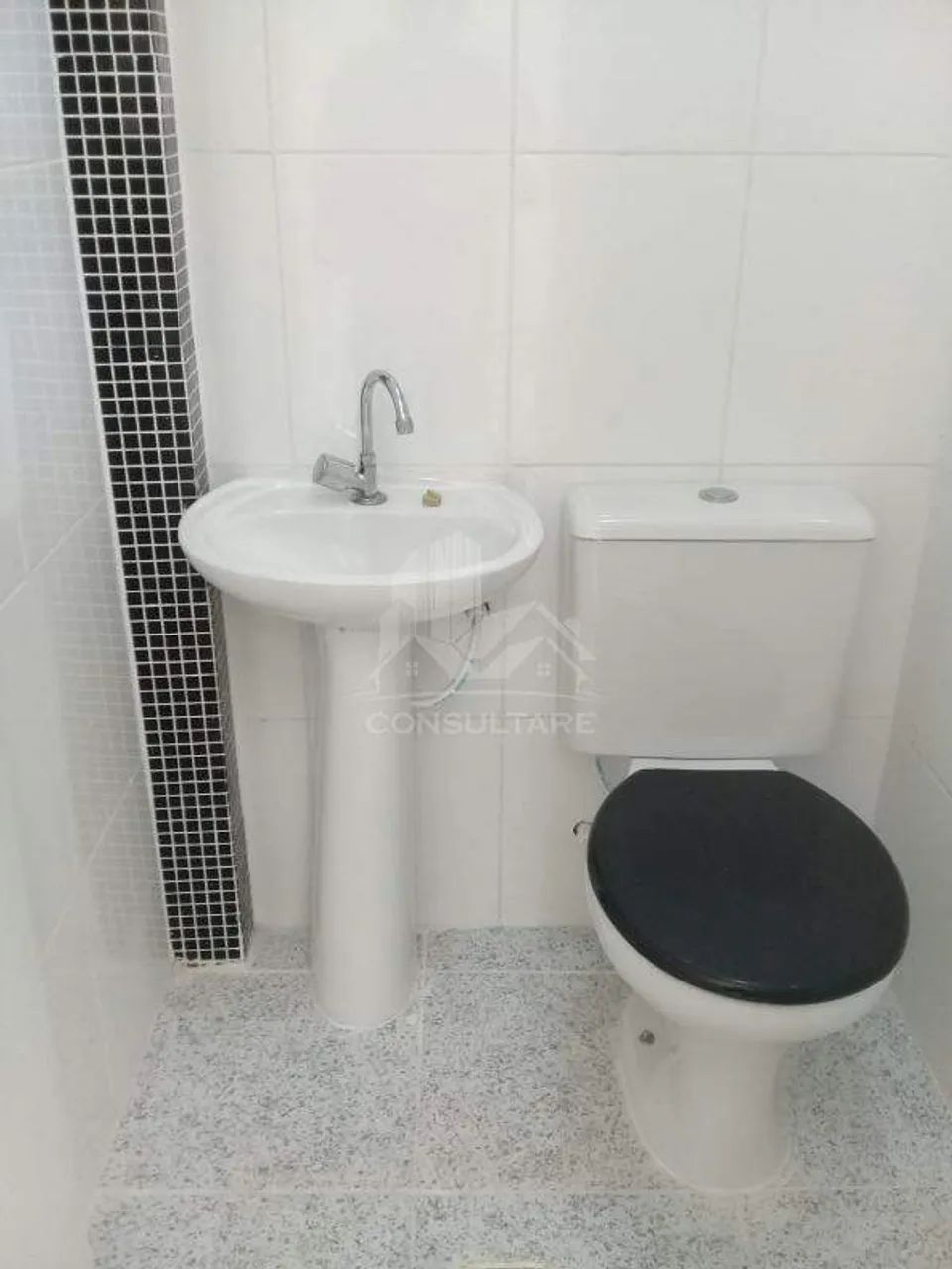 Sala Comercial à Venda no Macuco, Santos - 35 m² com Baixo Custo Fixo - Foto 4