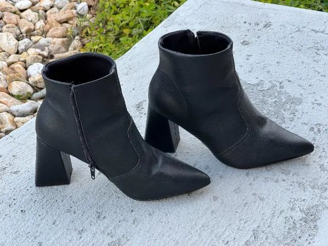 Bota Preta - Número 35