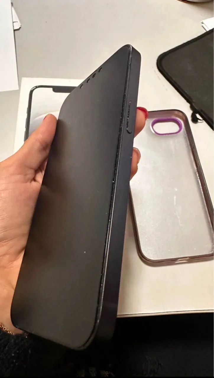 ? iPhone 16e 256GB Preto - Foto 5