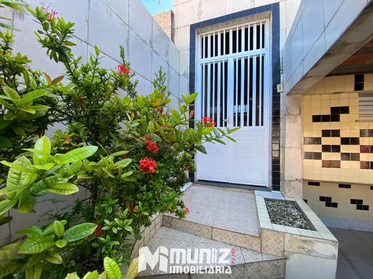 Casa para Alugar com 3 Quartos no Bairro Santo Antonio em Aracaju. - Foto 2