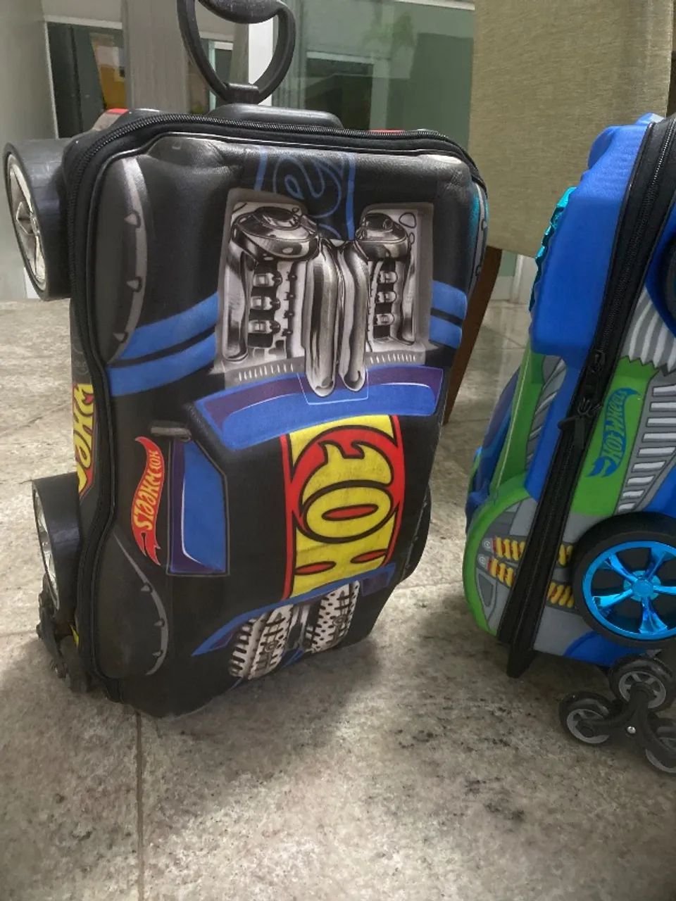 Mochila hot wheels rodinha - Foto 2