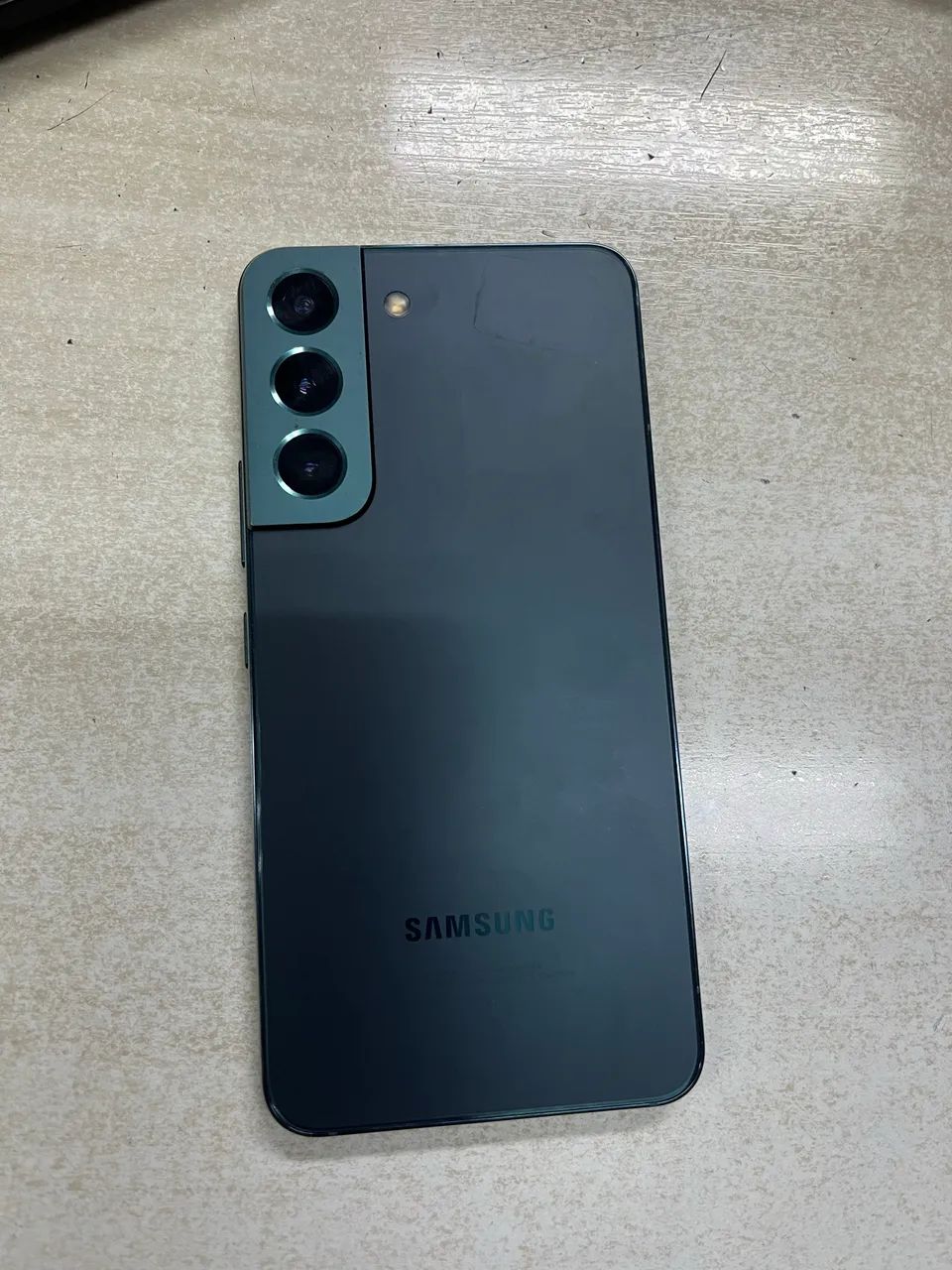 Celular S22 listra na tela  - Foto 2