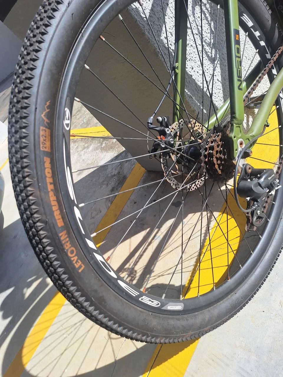 Bicicleta Absolute Nero aro 29 - Foto 3