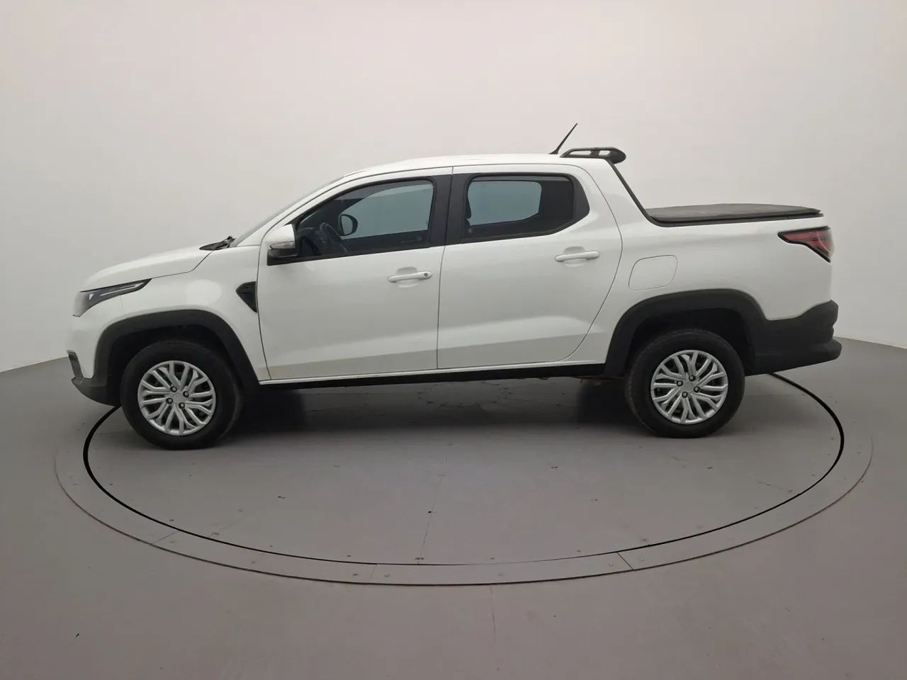 Fiat Strada Freedom 1.3 Flex 8V CS Plus 2024 - Foto 2