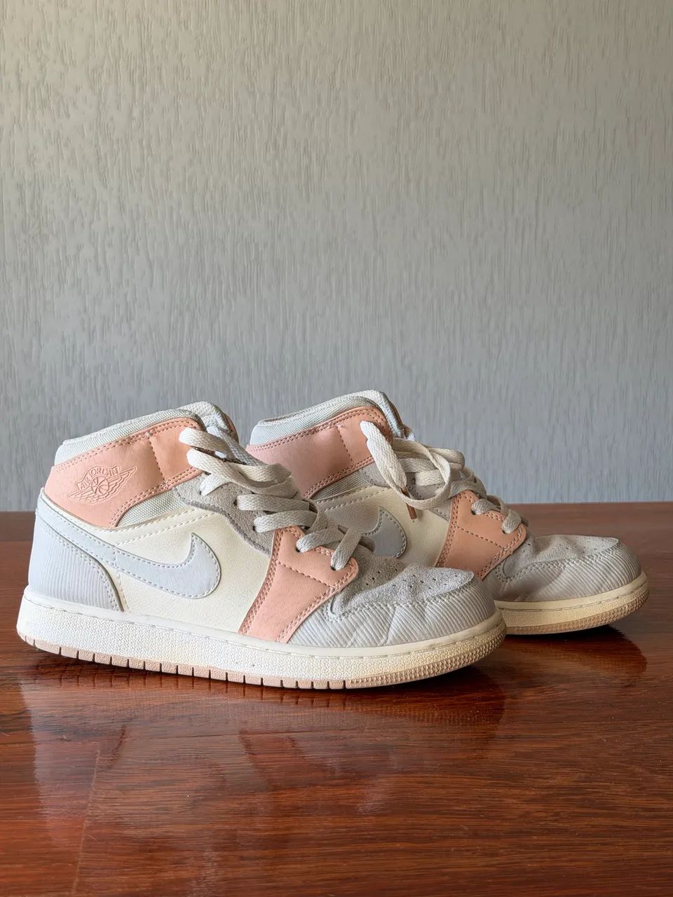 Nike Air Jordan 1 Mid Milan