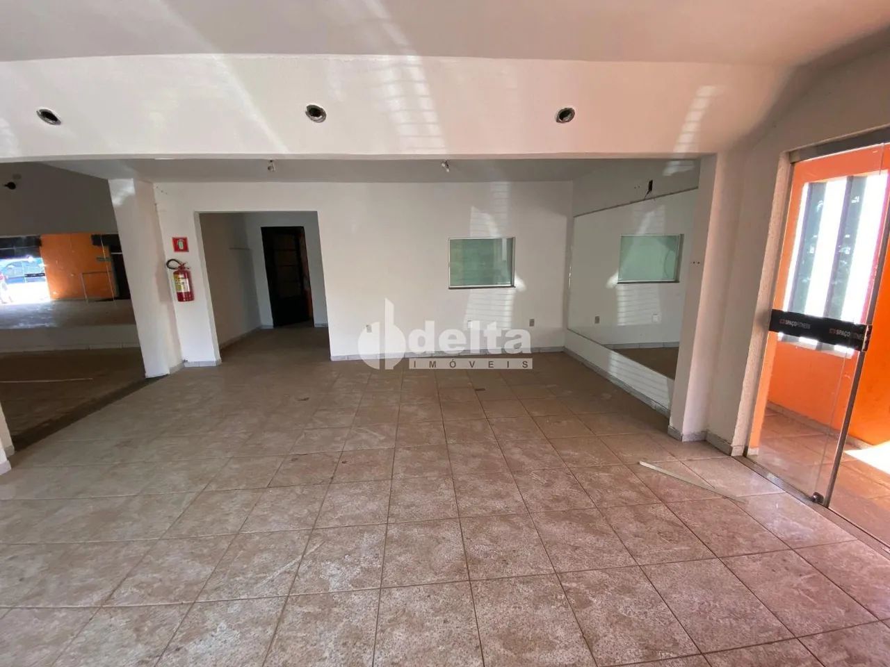 Loja disponível para locação no Centro em Uberlândia-MG - Foto 5