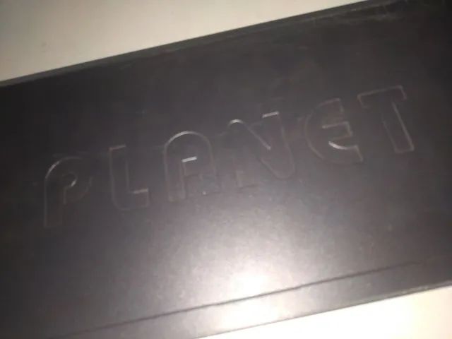 Switch 24 Portas Planet Fnsw-2401 Fast Ethernet 10/100 - Foto 4