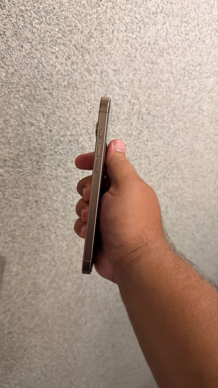 iPhone 16 pro Max 256gb Desert  - Foto 3