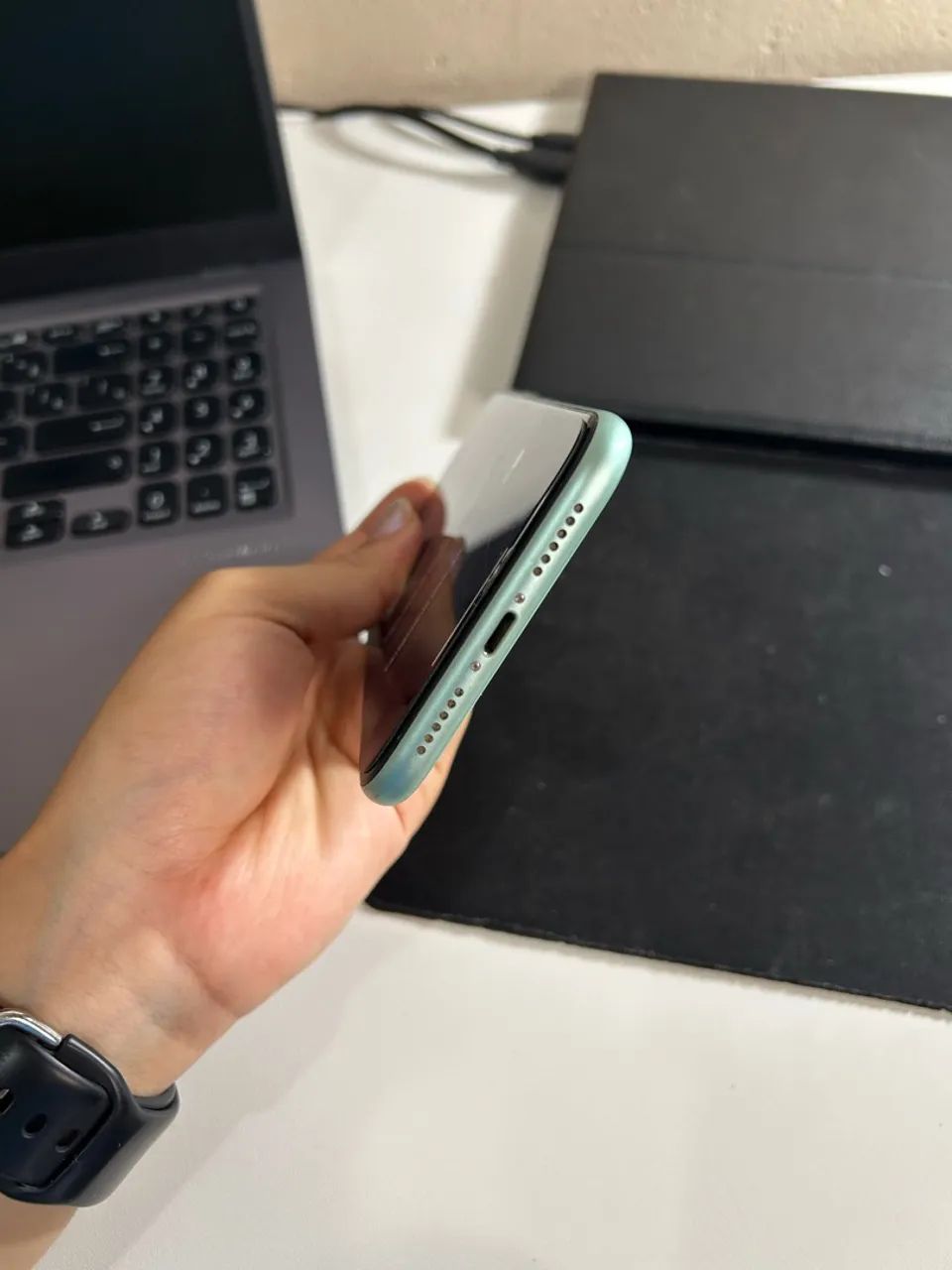 iPhone 11 - 64gb (verde) - Foto 5