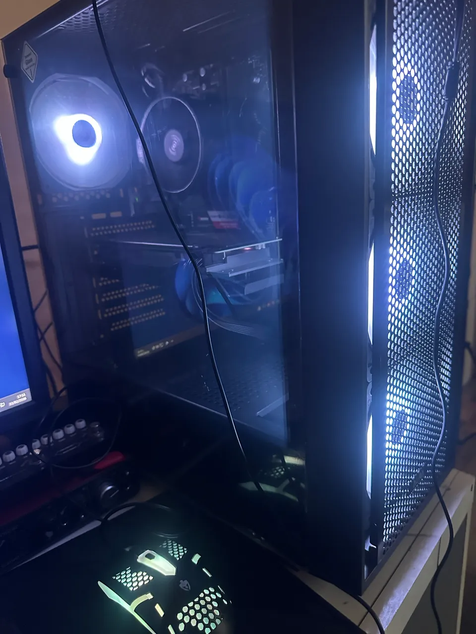 PC Gamer I7 7700K, GTX 1070, 16Gb Ram - Computadores e Desktops