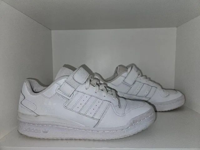 tênis adidas forum low "triple white"