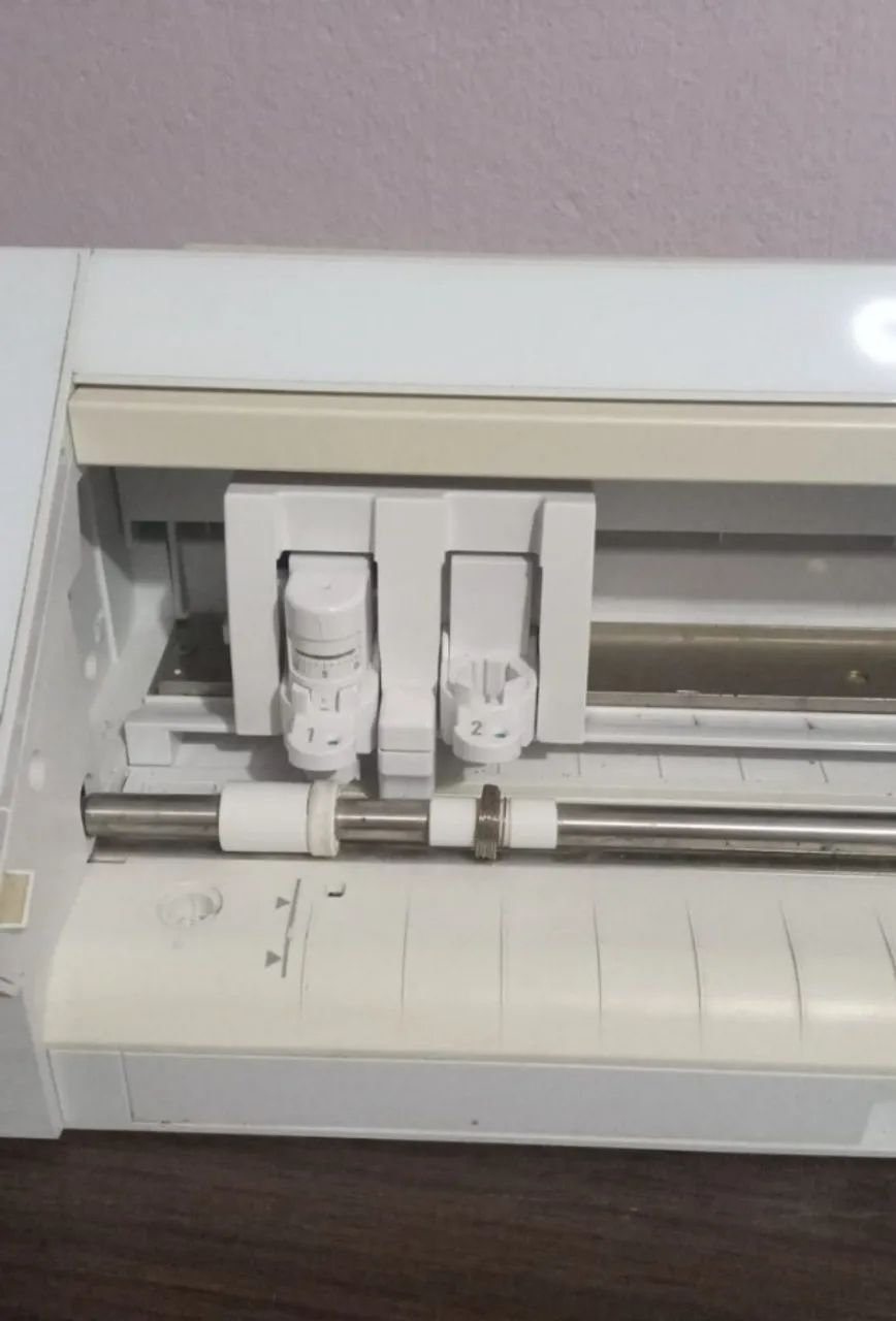 Silhouette Cameo 4 - Máquina de Corte - Foto 2